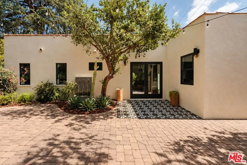 3221 Griffith Park Boulevard, Los Angeles, CA 90027 - #1