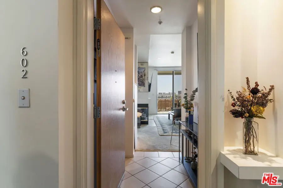 267 S San Pedro Street #602, Los Angeles, CA 90012 - #2