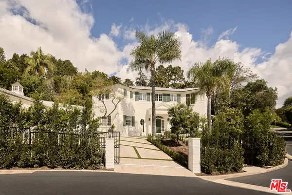 31 Oakmont Drive, Los Angeles, CA 90049