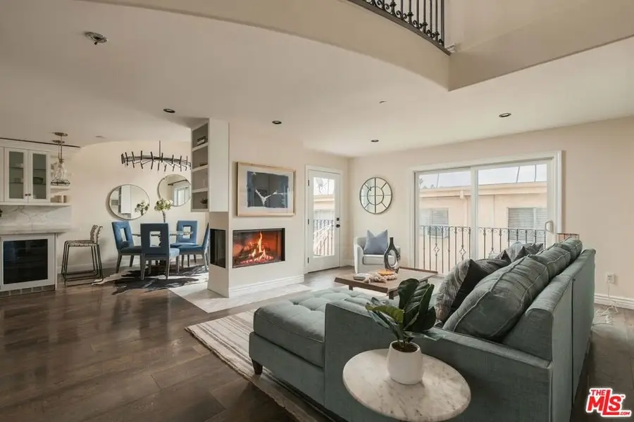 837 18th Street #3, Santa Monica, CA 90403 - #2
