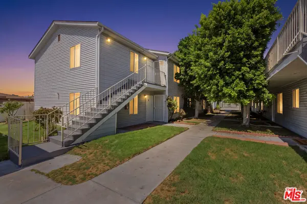 11901 Valerio Street, Los Angeles, CA 91605