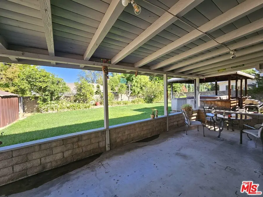 8332 Kentland Avenue, Canoga Park, CA 91304 - #2