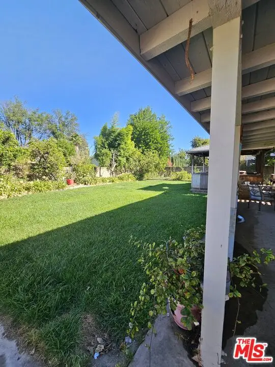 8332 Kentland Avenue, Canoga Park, CA 91304 - #3