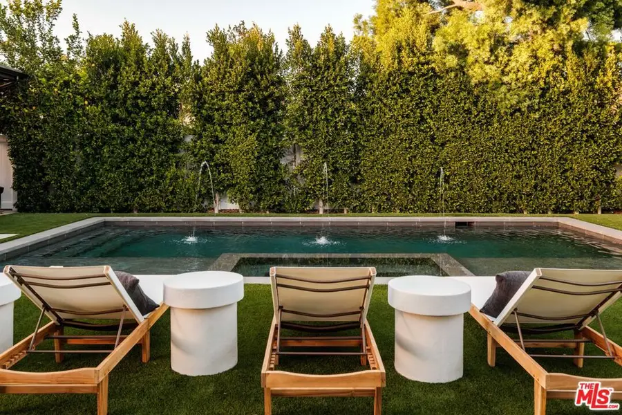 15473 La Maida Street, Sherman Oaks, CA 91403 - #3