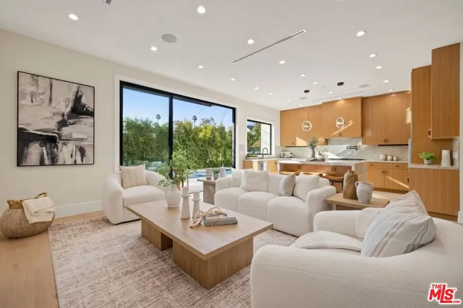 2929 Cardiff Avenue, Los Angeles, CA 90034 - #2