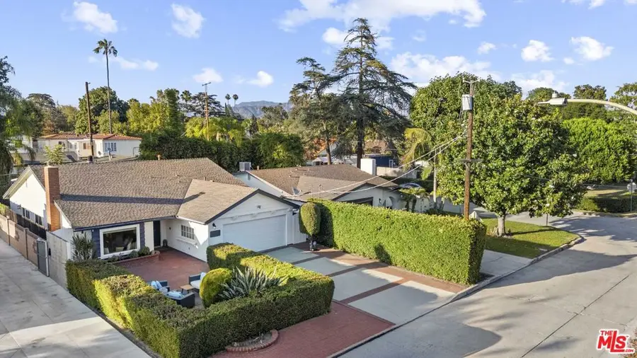 11139 Hortense Street, North Hollywood, CA 91602 - #2