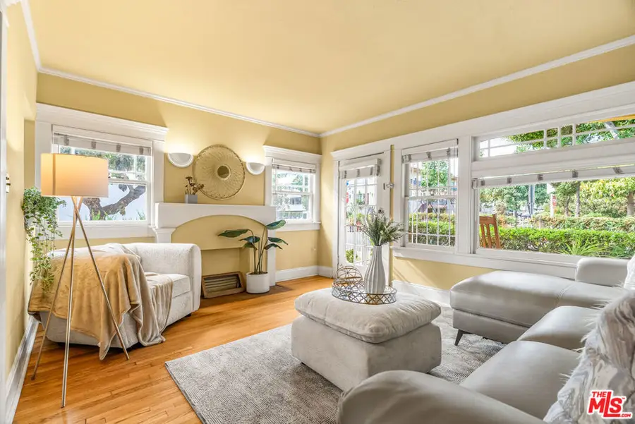 7642 Hampton Avenue, West Hollywood, CA 90046 - #2
