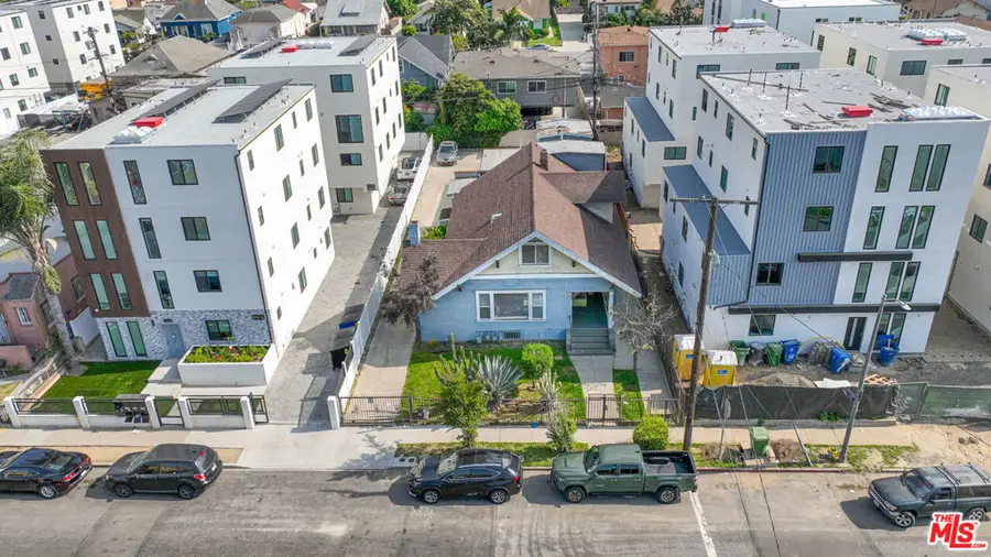 1318 W 35th Place, Los Angeles, CA 90007 - #3