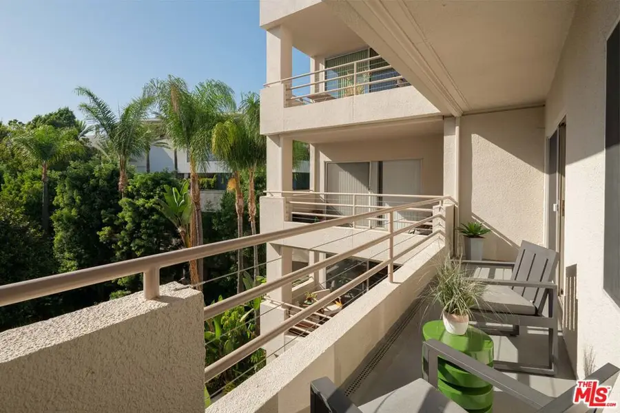 1131 Alta Loma Road #428, West Hollywood, CA 90069 - #3