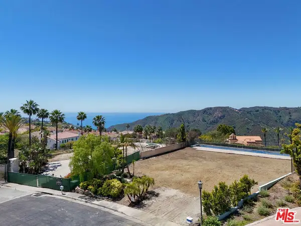 16895 Calle De Sarah, Pacific Palisades, CA 90272
