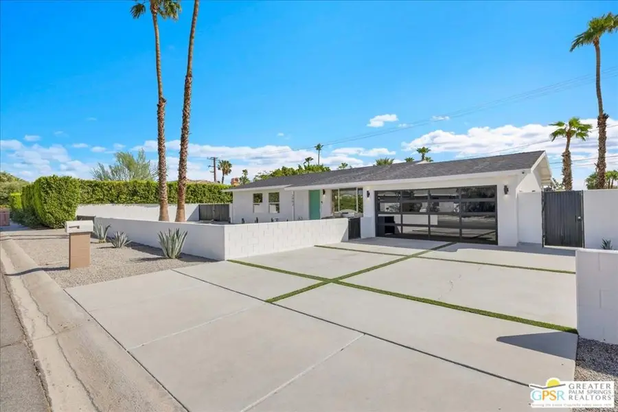 2002 N Whitewater Club Drive, Palm Springs, CA 92262 - #3
