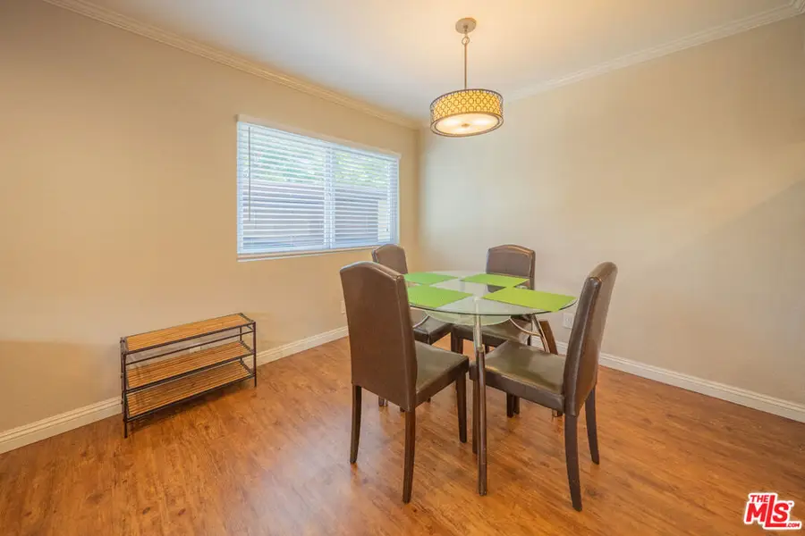 11120 Moorpark Street #2, Toluca Lake, CA 91602 - #3