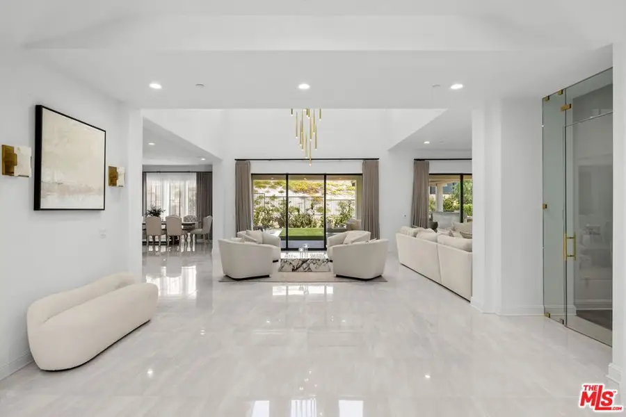 11734 N Manchester Way, Porter Ranch, CA 91326 - #3