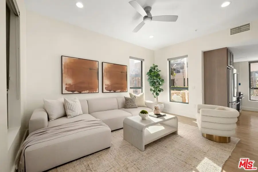 2300 Wilshire Boulevard #217, Santa Monica, CA 90403 - #2
