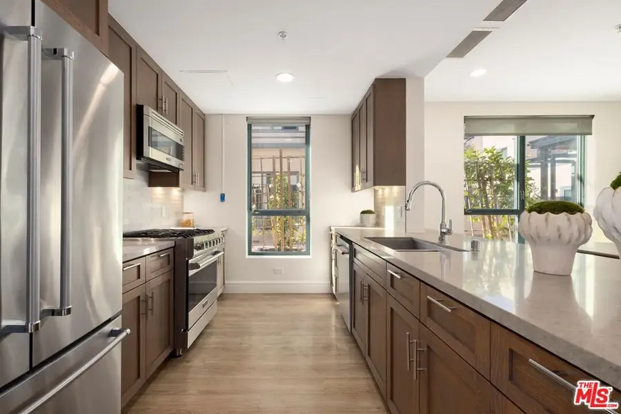 2300 Wilshire Boulevard #217, Santa Monica, CA 90403 - #3