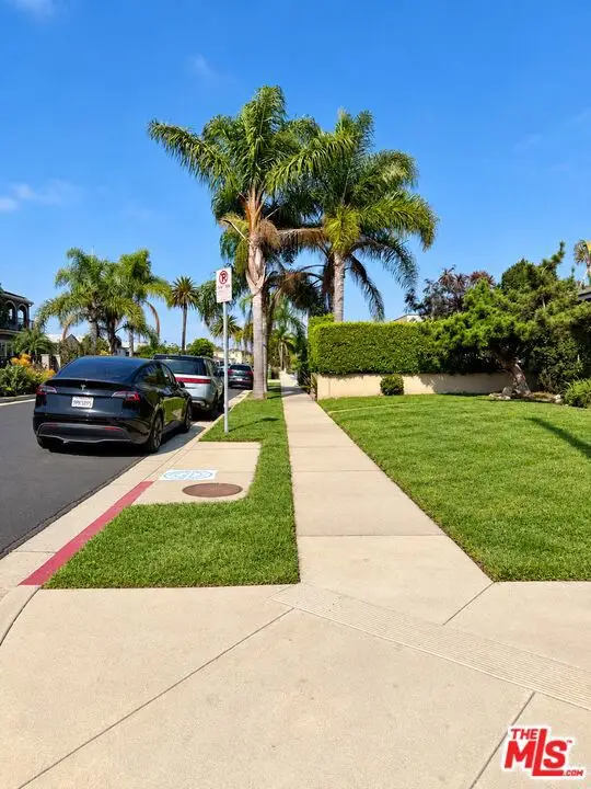 12498 Rubens Avenue, Los Angeles, CA 90066 - #2