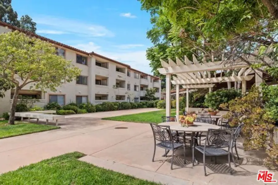 501 Palisades Drive #308, Pacific Palisades, CA 90272 - #3