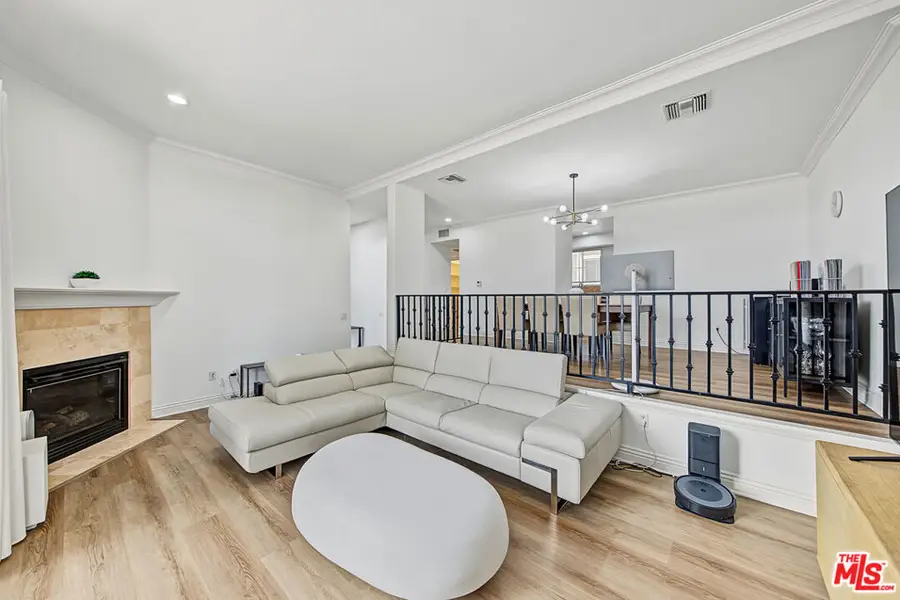 681 S Norton Avenue #103, Los Angeles, CA 90005 - #2