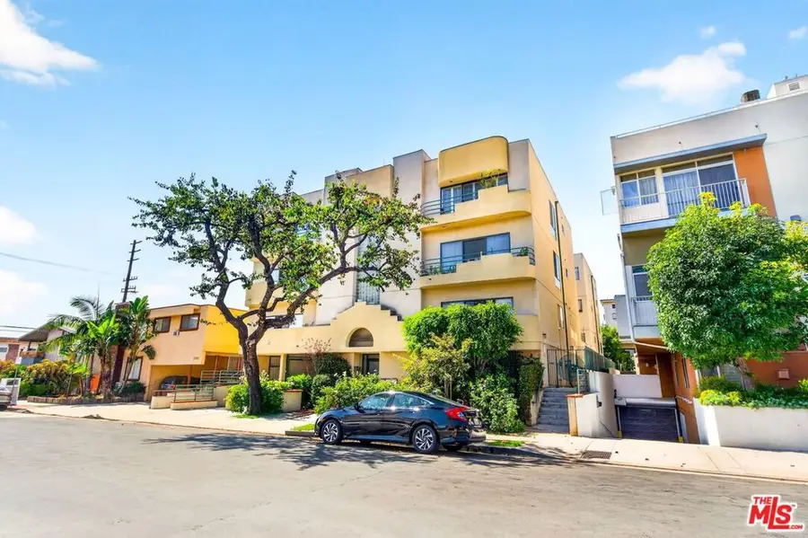 1741 Colby Avenue #203, Los Angeles, CA 90025 - #3