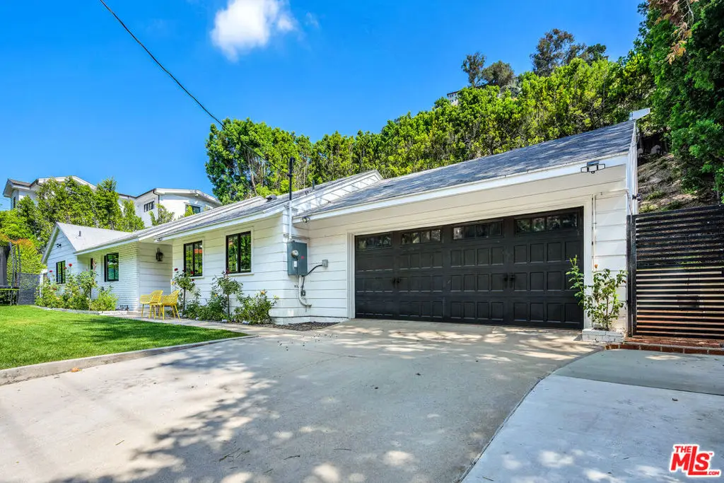 1450 N Bundy Drive, Los Angeles, CA 90049 - #1