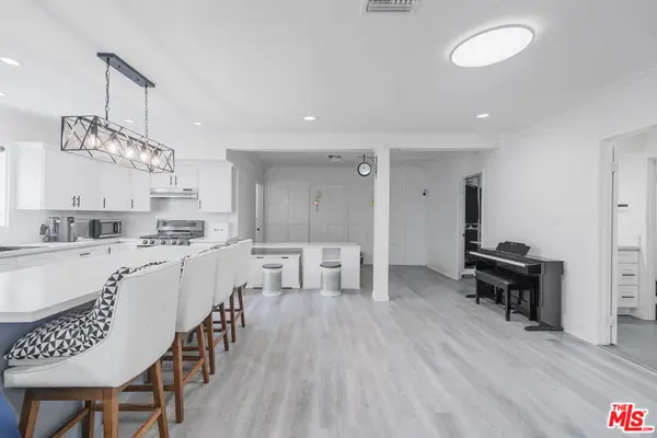 1032 4th Avenue, Los Angeles, CA 90019