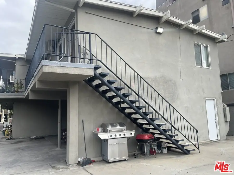 11324 Huston Street, North Hollywood, CA 91601 - #2