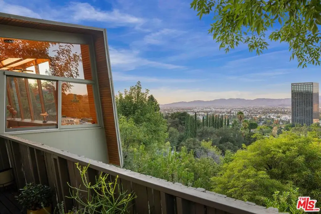 3580 Multiview Drive, Los Angeles, CA 90068 - #1