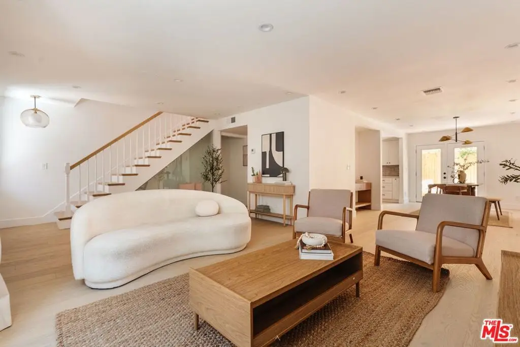 1337 Centinela Avenue #2, Santa Monica, CA 90404 - #1