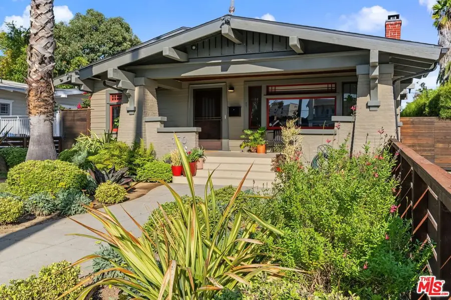 150 S Hobart Boulevard, Los Angeles, CA 90004 - #3