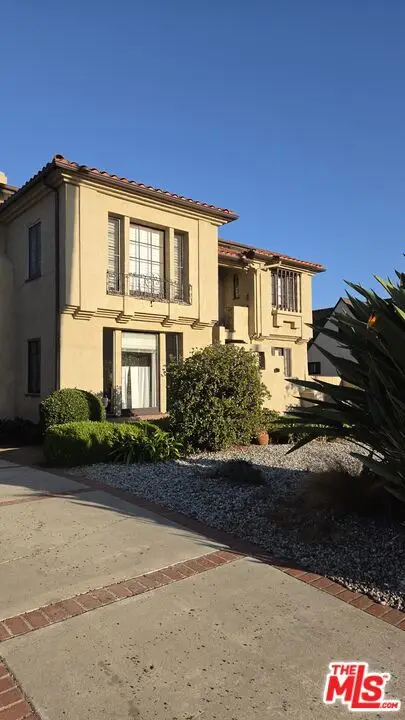 5310 S Rimpau Boulevard, Los Angeles, CA 90043 - #2
