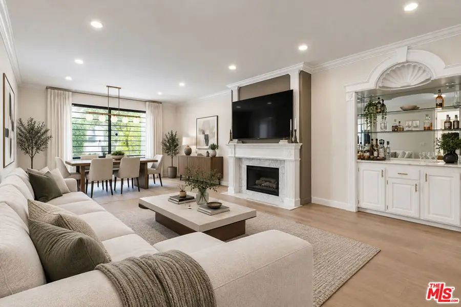 14923 Moorpark Street #101, Sherman Oaks, CA 91403 - #2