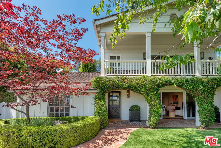 11532 Thurston Circle, Los Angeles, CA 90049 - #2