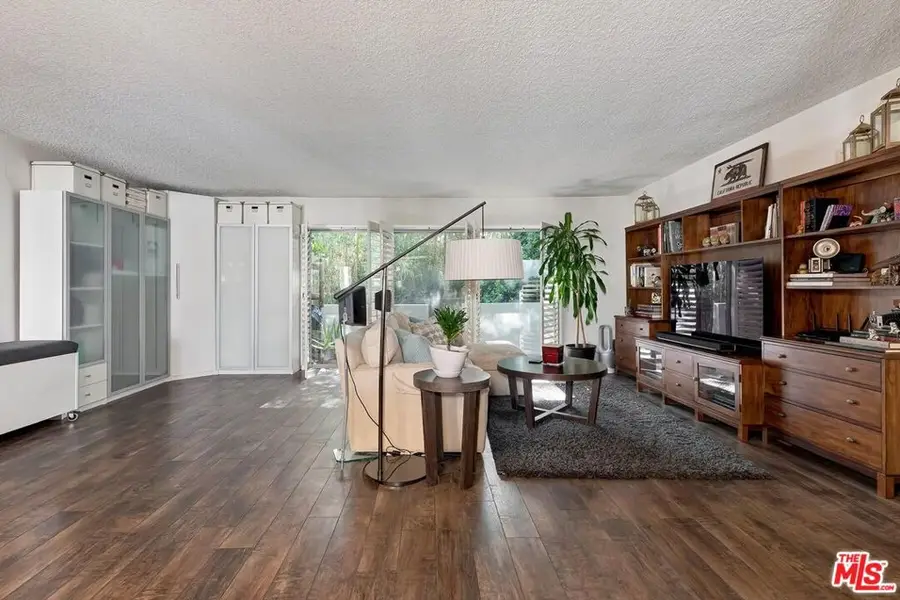4445 Cartwright Avenue #310, Toluca Lake, CA 91602 - #3