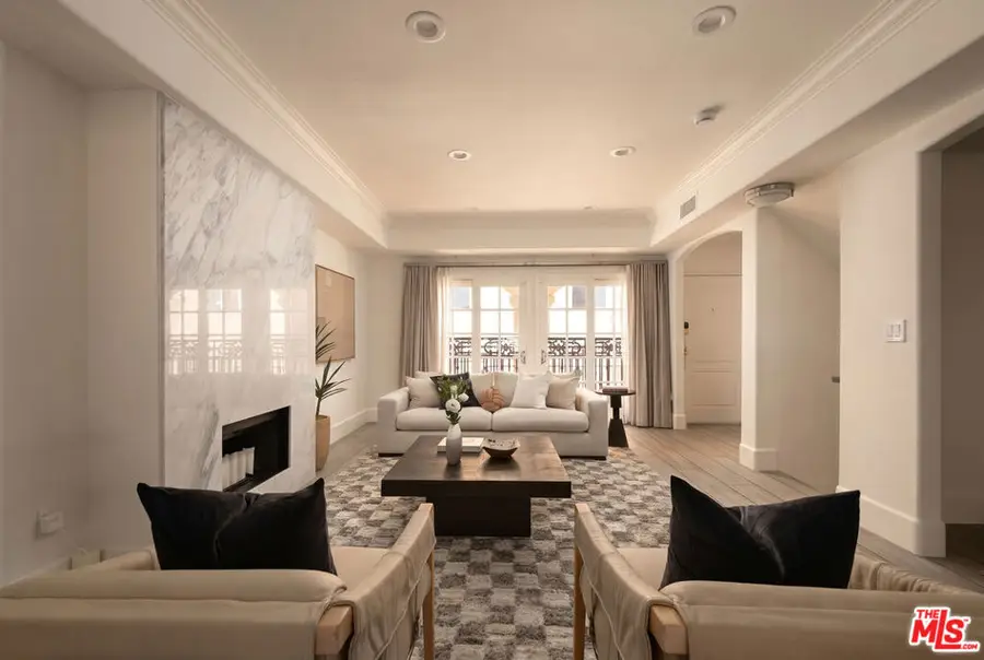 11723 Mayfield Avenue #3, Los Angeles, CA 90049 - #2