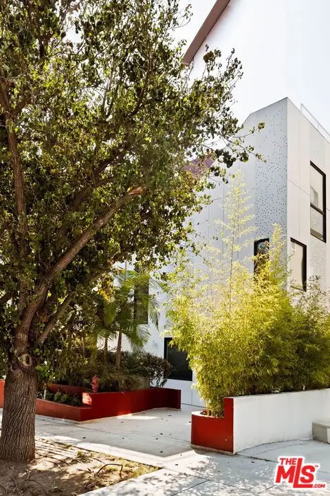 1253 N Sweetzer Avenue #5, West Hollywood, CA 90069 - #2
