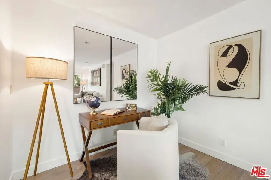1121 N Olive Drive #102, West Hollywood, CA 90069 - #3