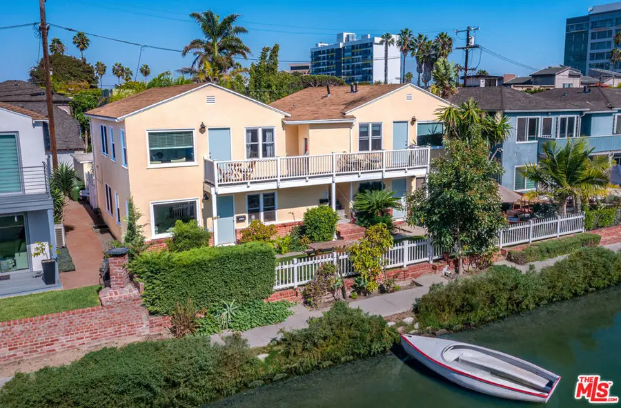 2824 Grand Canal, Venice, CA 90291 - #2