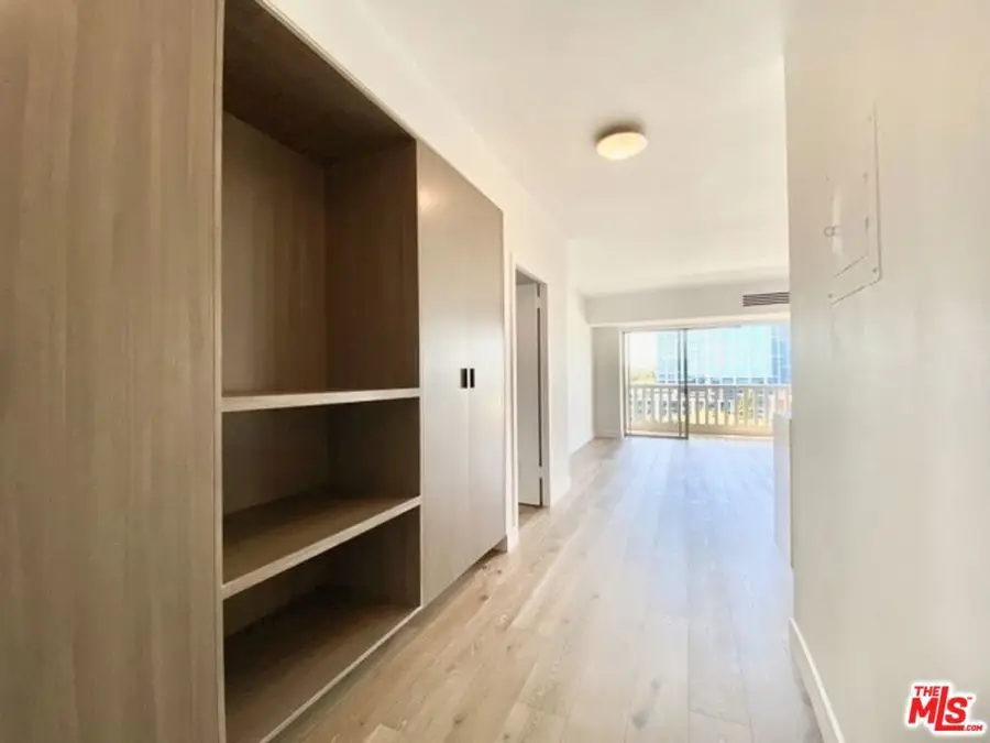 999 N Doheny Drive #1001, West Hollywood, CA 90069 - #2