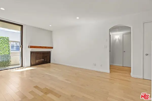 740 N Kings Road #314, West Hollywood, CA 90069