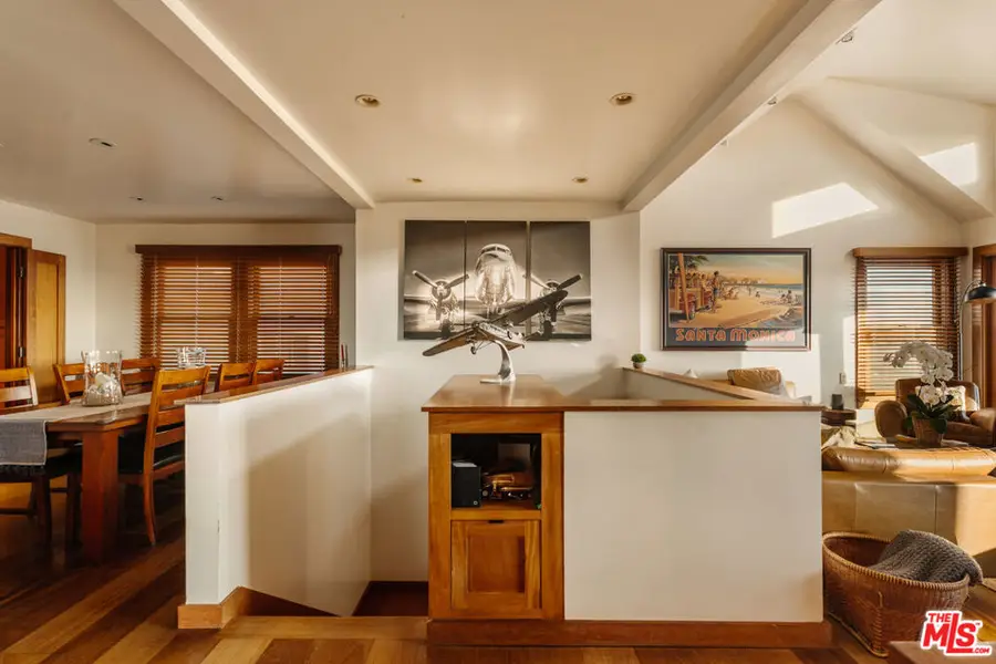 1366 Palisades Beach Road, Santa Monica, CA 90401 - #3