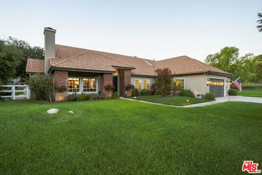 15555 Bronco Drive, Canyon Country, CA 91387 - #2