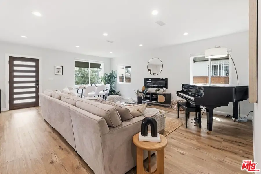 11237 Braddock Drive, Culver City, CA 90230 - #3