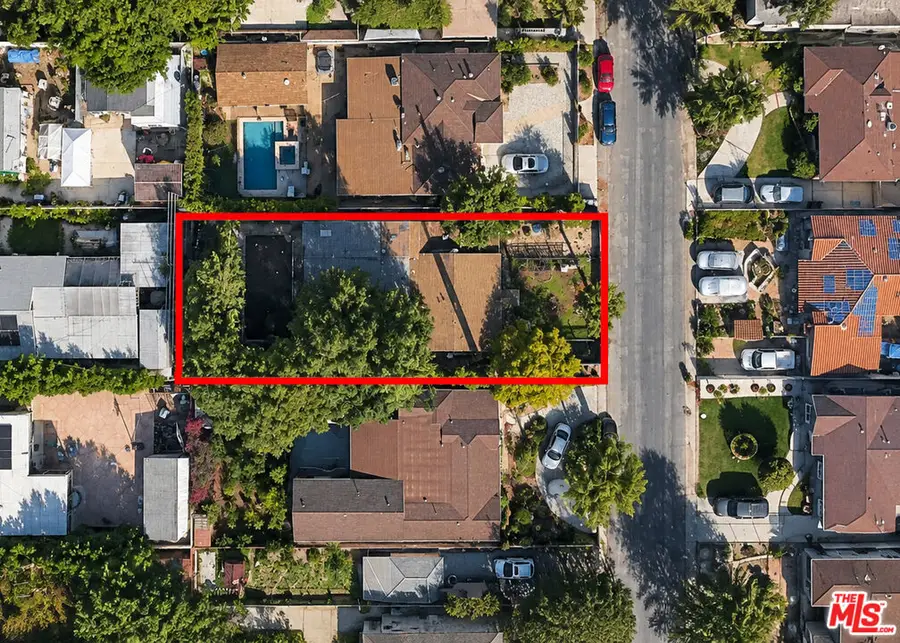 6325 Klump Avenue, North Hollywood, CA 91606 - #2