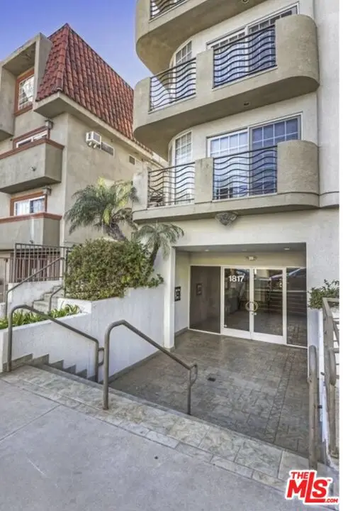 1817 Selby Avenue #102, Los Angeles, CA 90025 - #2
