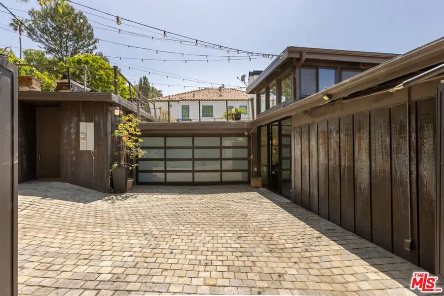 454 Stassi Lane, Santa Monica, CA 90402 - #3