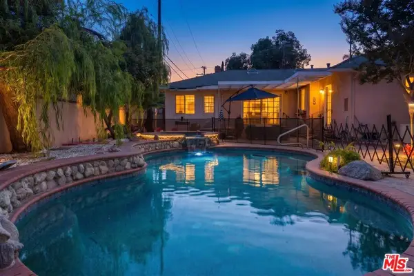 6414 Corbin Avenue, Reseda, CA 91335
