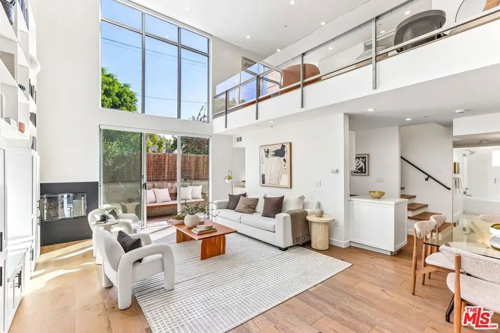 5806 Waring Avenue #7, Los Angeles, CA 90038 - #1