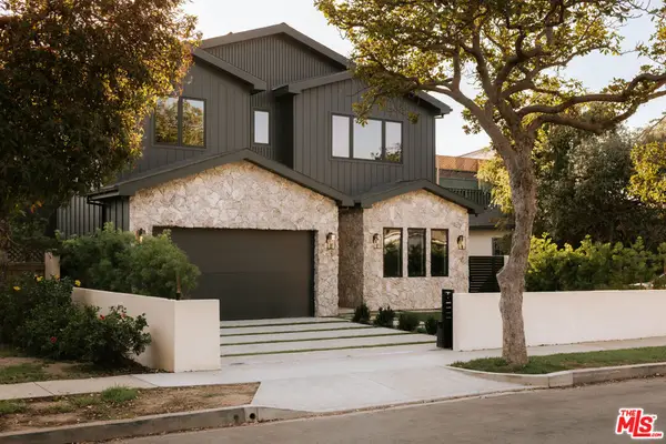 3621 Moore Street, Los Angeles, CA 90066
