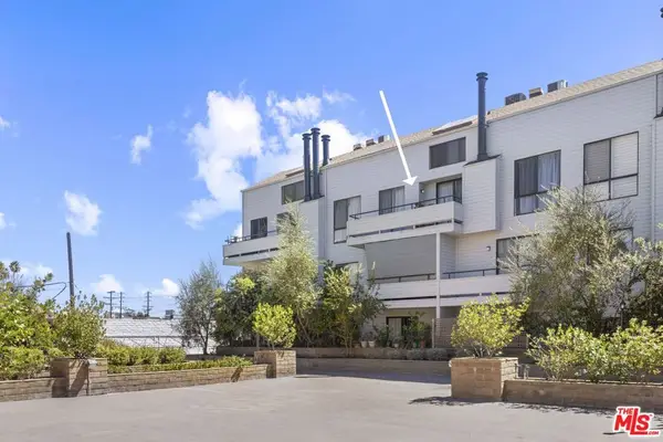 13331 Moorpark Street #318, Sherman Oaks, CA 91423