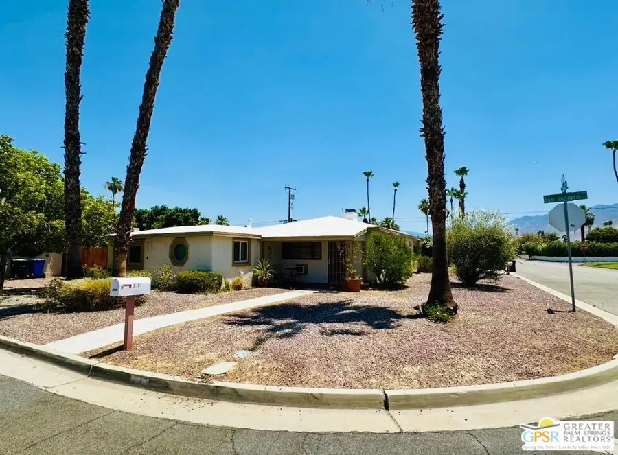 1419 E San Jacinto Way, Palm Springs, CA 92262 - #2